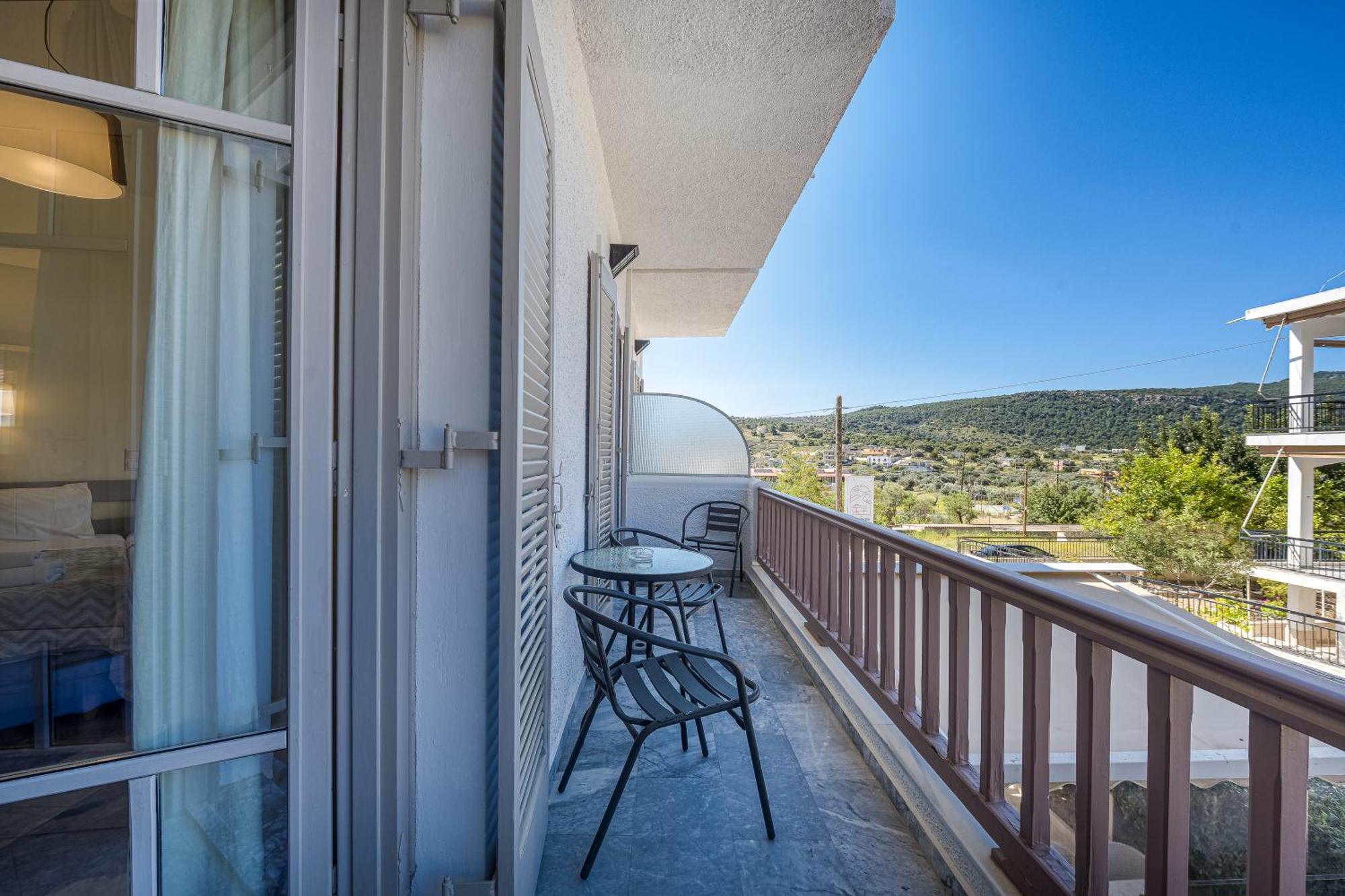 Erato Hotel Agia Marina  Bagian luar foto