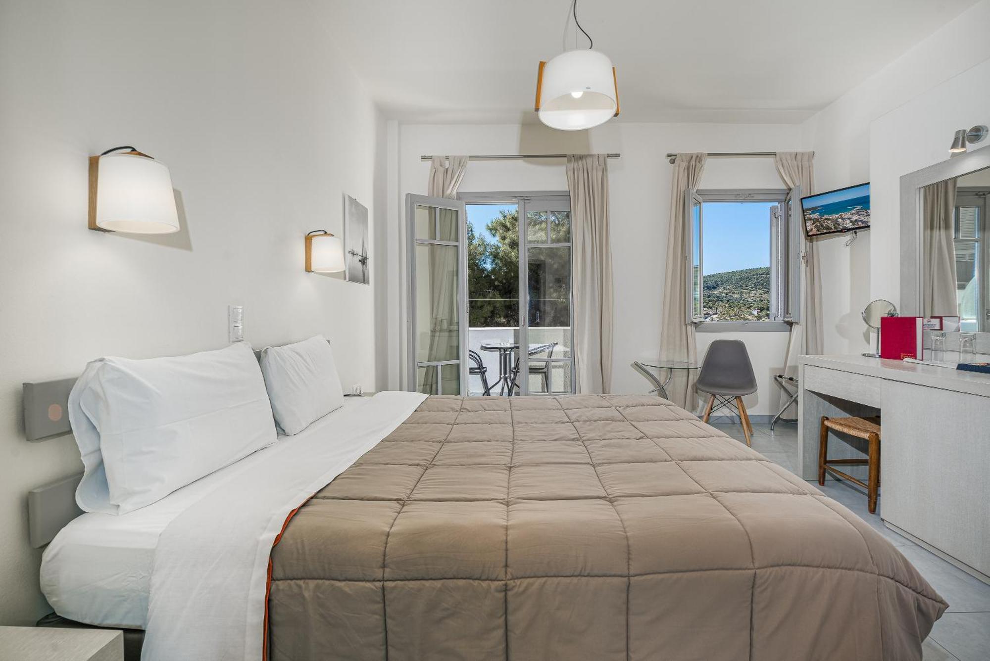 Erato Hotel Agia Marina  Bagian luar foto